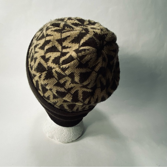 Michael Kors Knit Cuffed Beanie Foldover Hat Tan Brown Logo Pattern - Picture 4 of 11